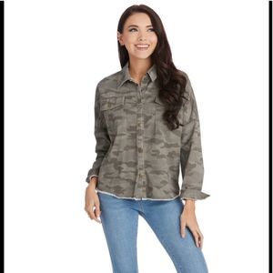 Mud Pie Cute campfire Glamping Green Camo Sterling Shacket Shirt Sz Small NWT